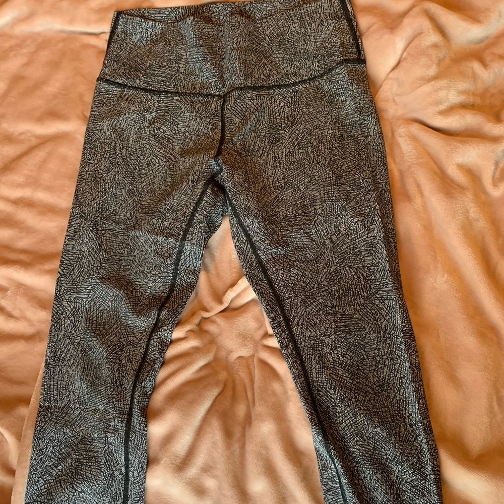 Lululemon wunder under leggings